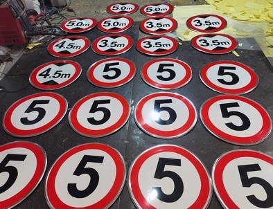 甘肃甘肃限速交通标牌厂家